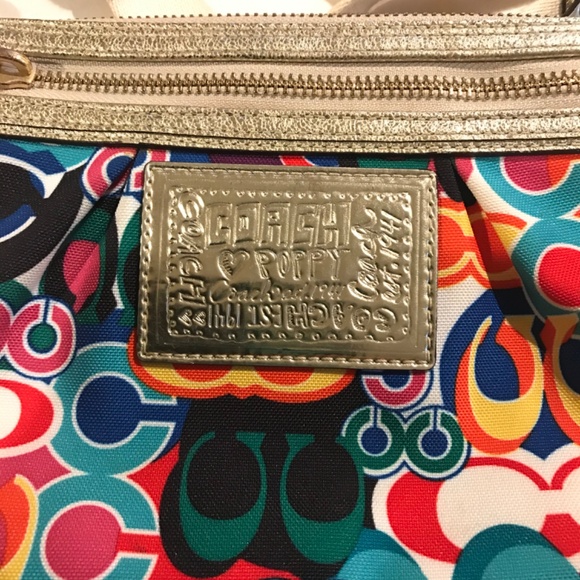 Coach Poppy Pop C Swingpack Brass/Multicolor/Gold - Picture 2 of 13